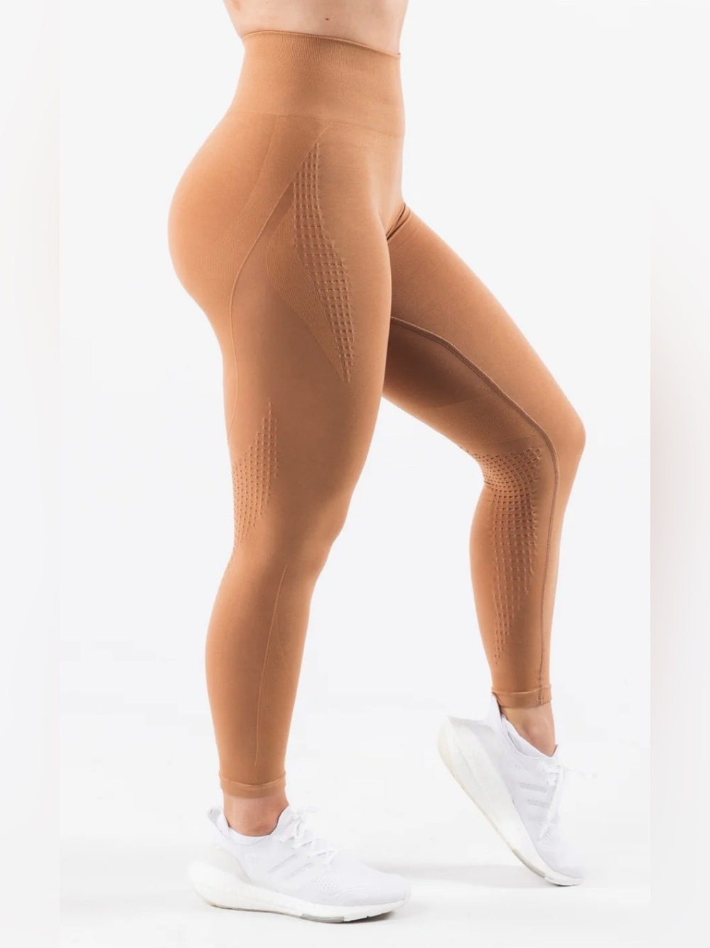Alphalete Women’s Seamless High-Waist Sculpt Leggings light orange Size Medium